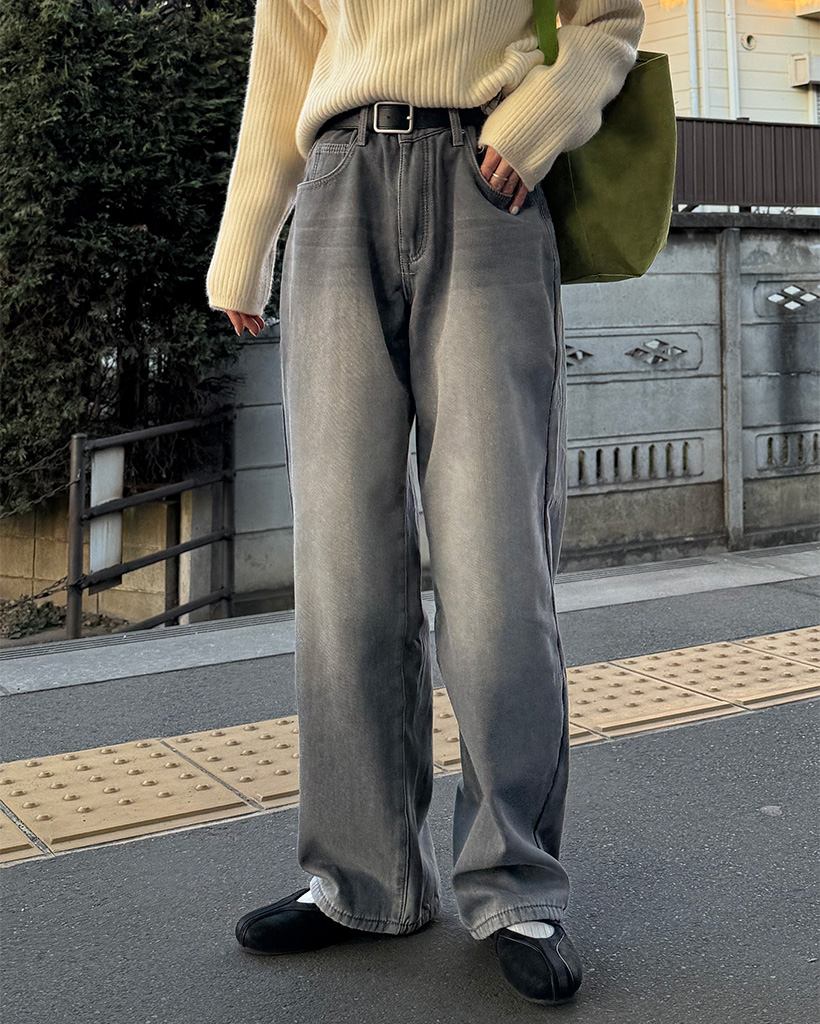 ウォッシュドワイドデニムパンツ