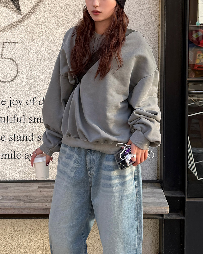 ピグメントクロップドスウェット