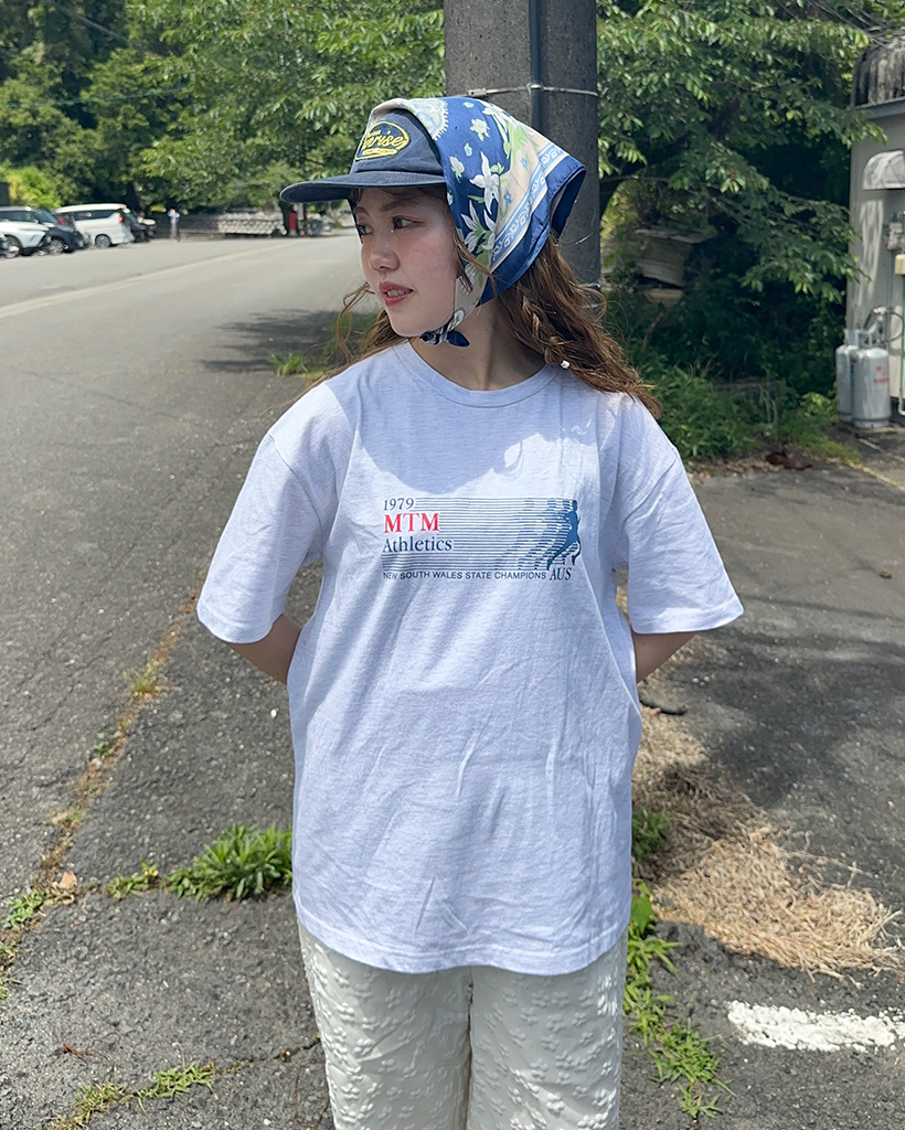 ルーズフィットマラソン半袖Tシャツ