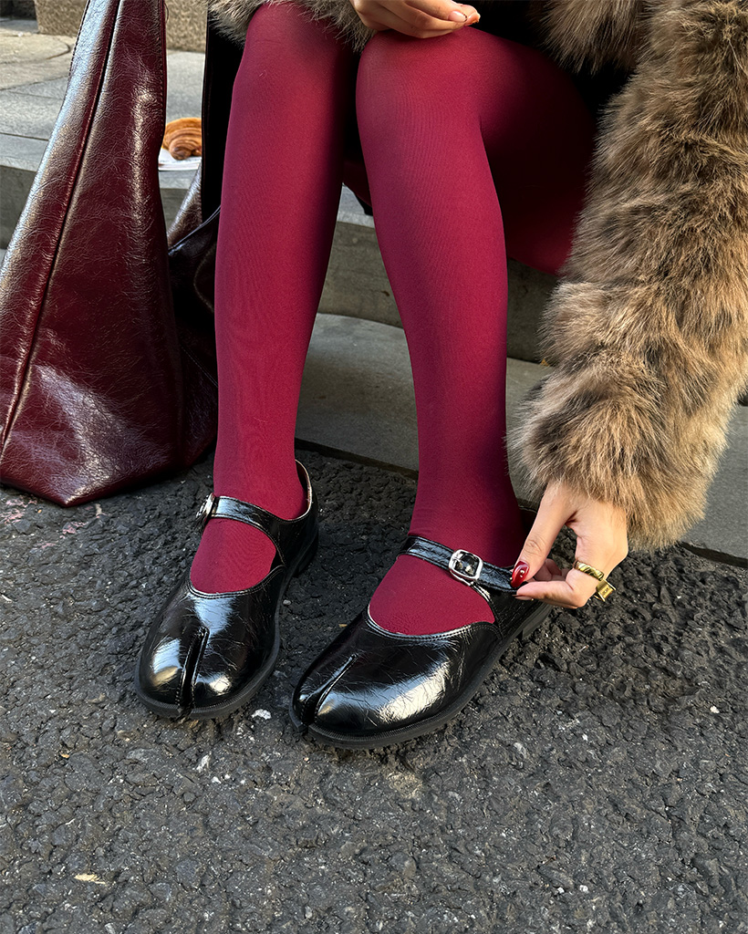 woomiiリボン付きブラウンブルーフラットシューズ woomiiリボン付きブラウンブルーフラットシューズ