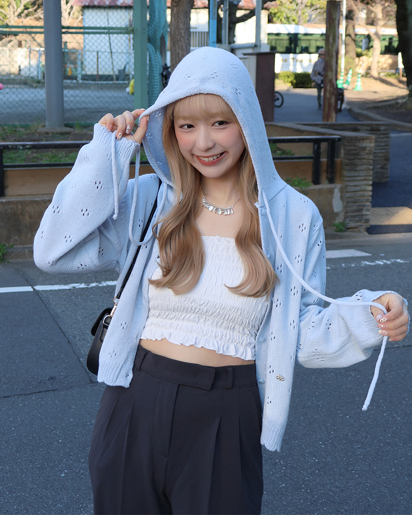 パンチングディテールフードカーディガン