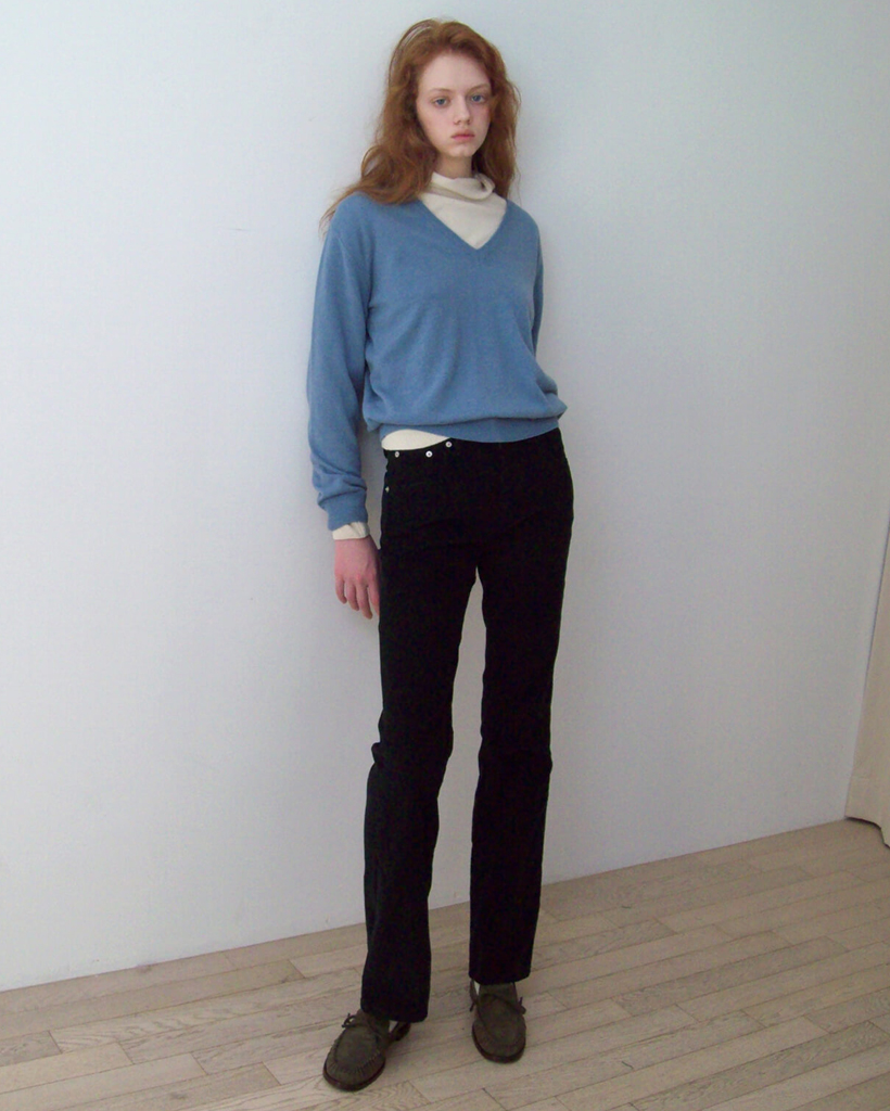 Regard Black Corduroy Pants