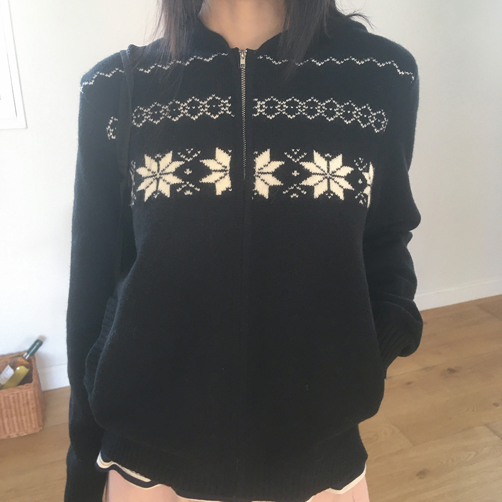 雪花ノルディック柄ニットパーカー | ファッション通販サイト NUGU