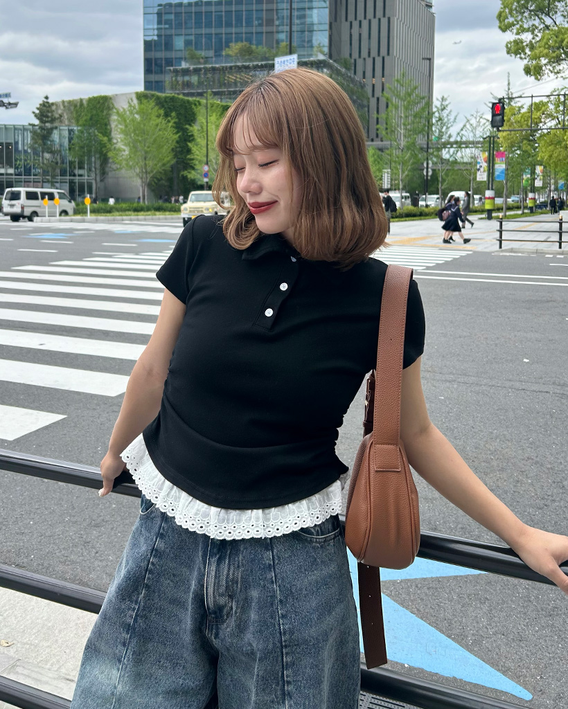 カラーネックレースポイント半袖Tシャツ
