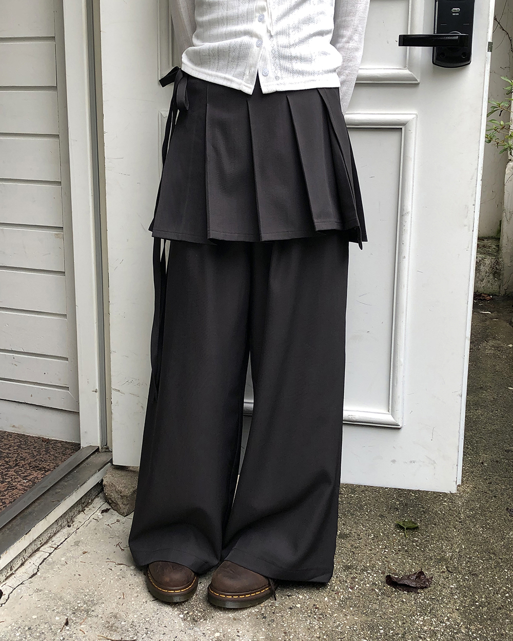 Drawer ドゥロワー リボンパンツ ラップギャザーパンツ 　カタログ掲載 original]リボンストラップレイヤードラップスカートパンツ