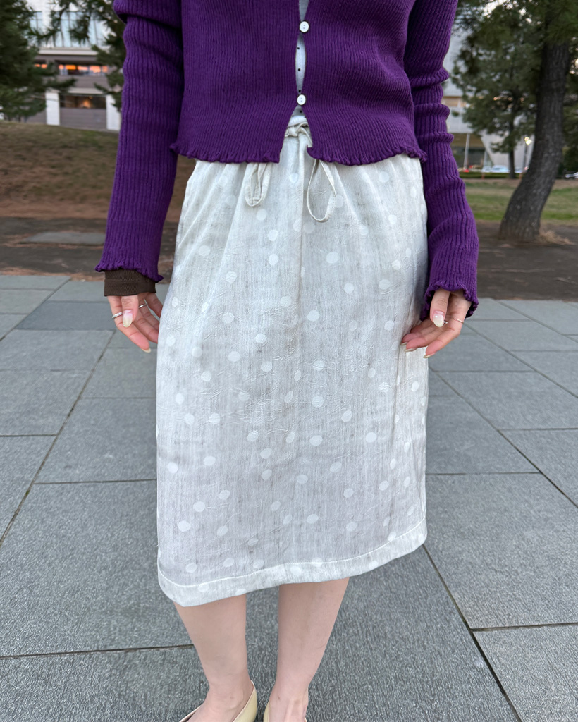 ドットミディスカート