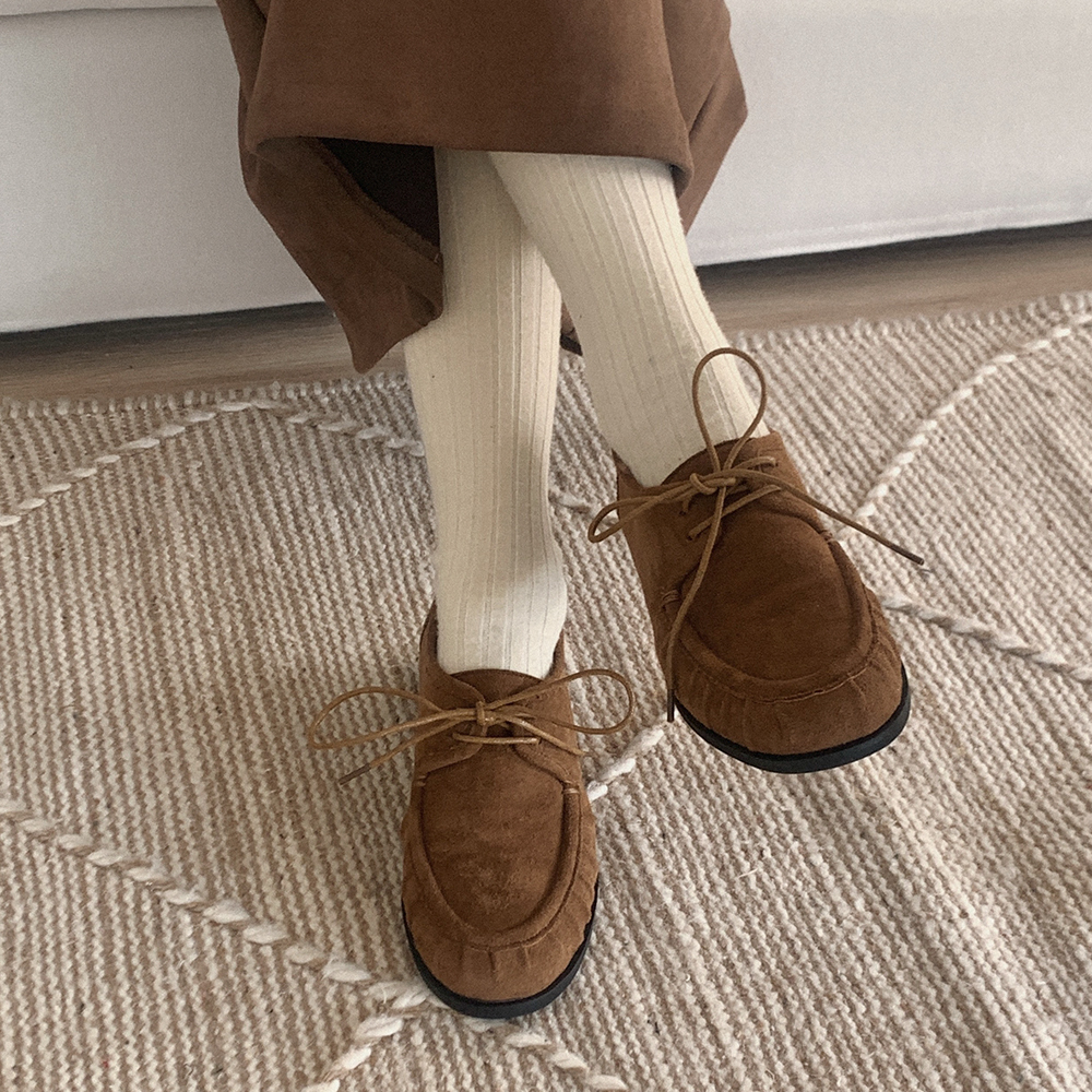 スエード ローファー