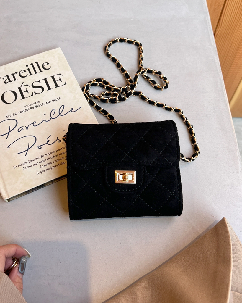 スエードキルティングミニチェーンバッグ