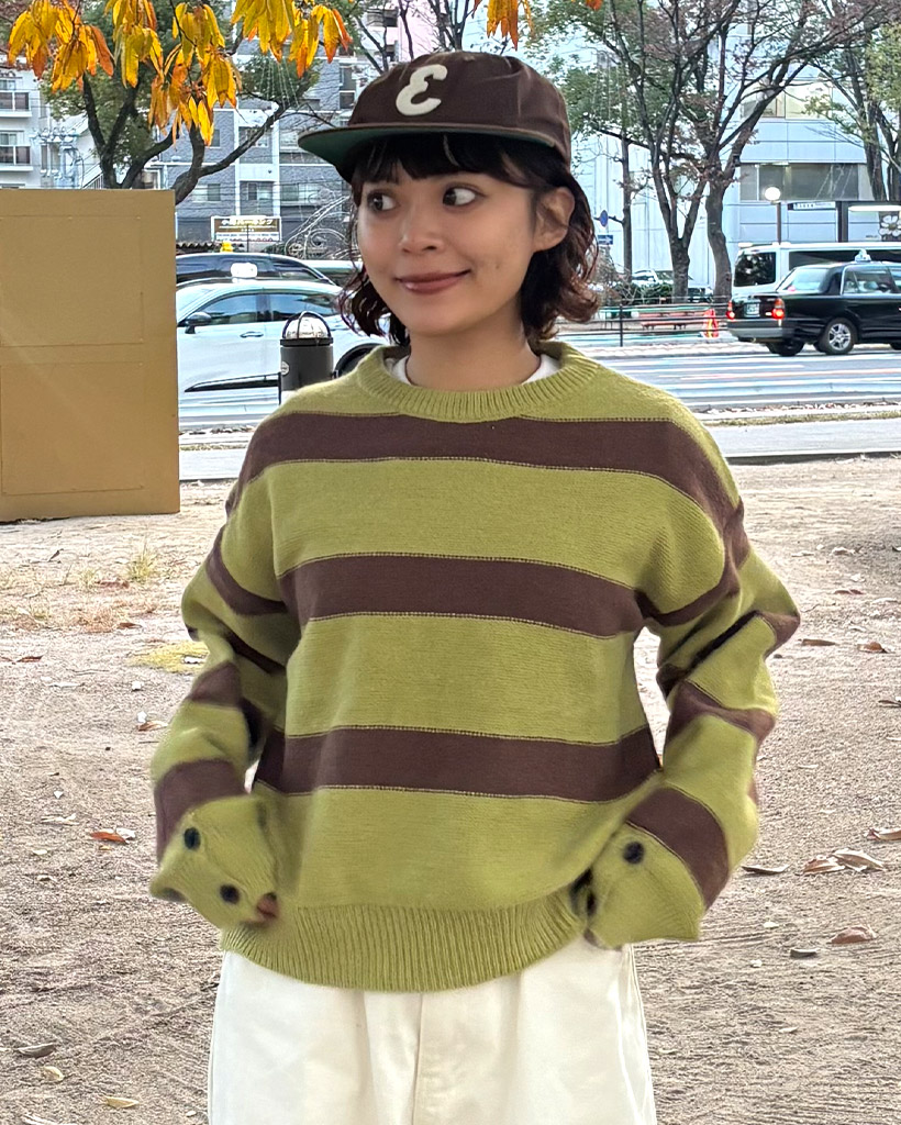 ラウンドネックボーダーニット