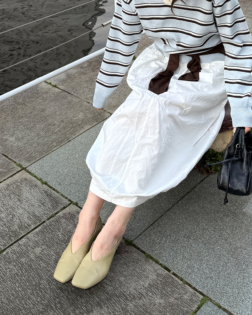 ミドルヒールローファーパンプス