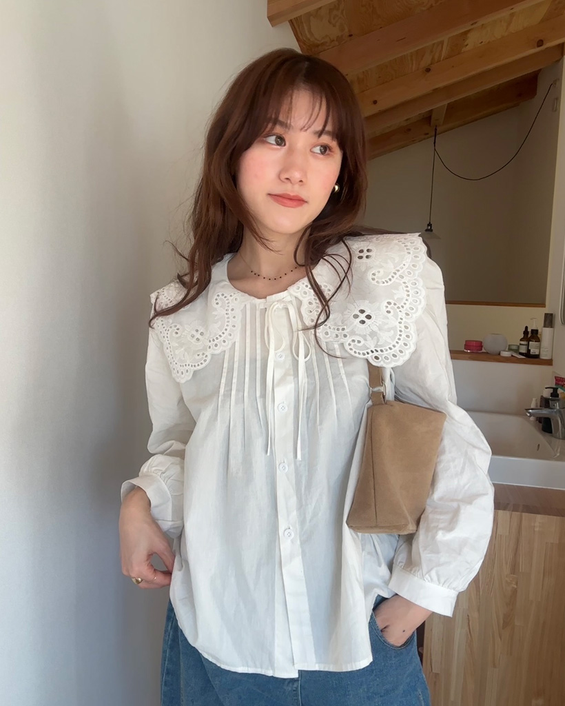 レースブラウス