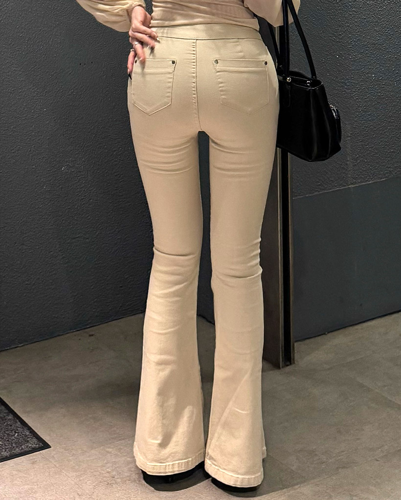 スリムブーツカットパンツ