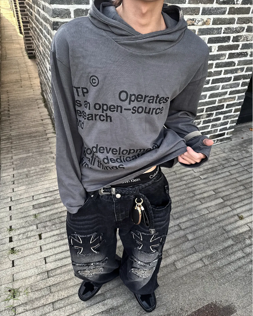 クロップドフード付きTシャツ | ファッション通販サイト NUGU