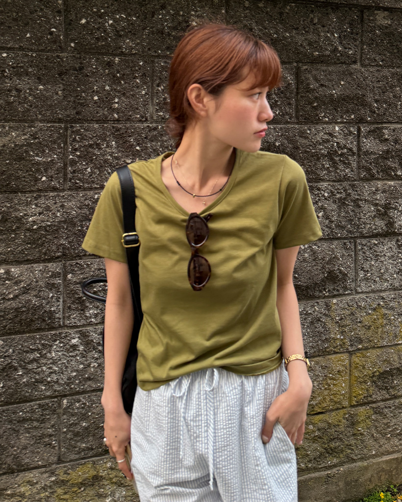 ベーシックラウンドネックTシャツ