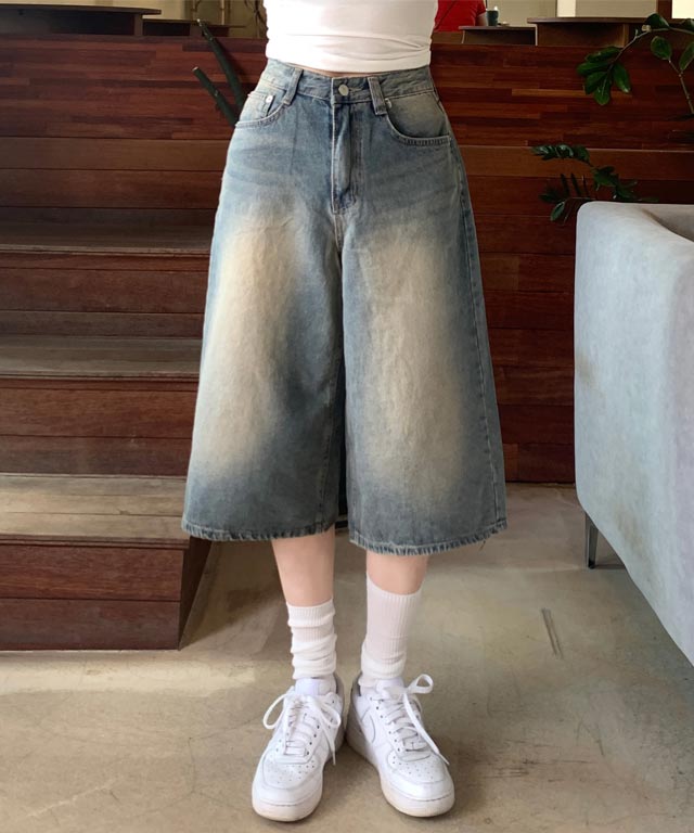 ★MARITHE★ロングバミューダデニムパンツ★ 230810_hk_0808jn_11_pants+_02.jpg