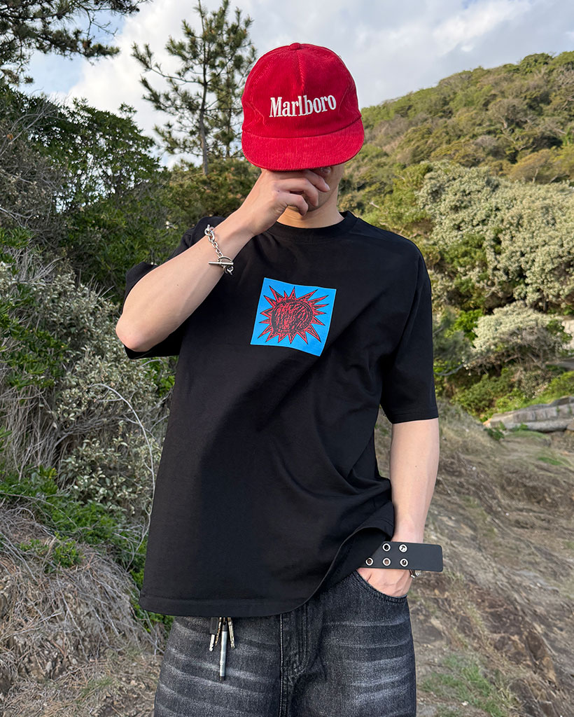 サンモチーフプリントTシャツ