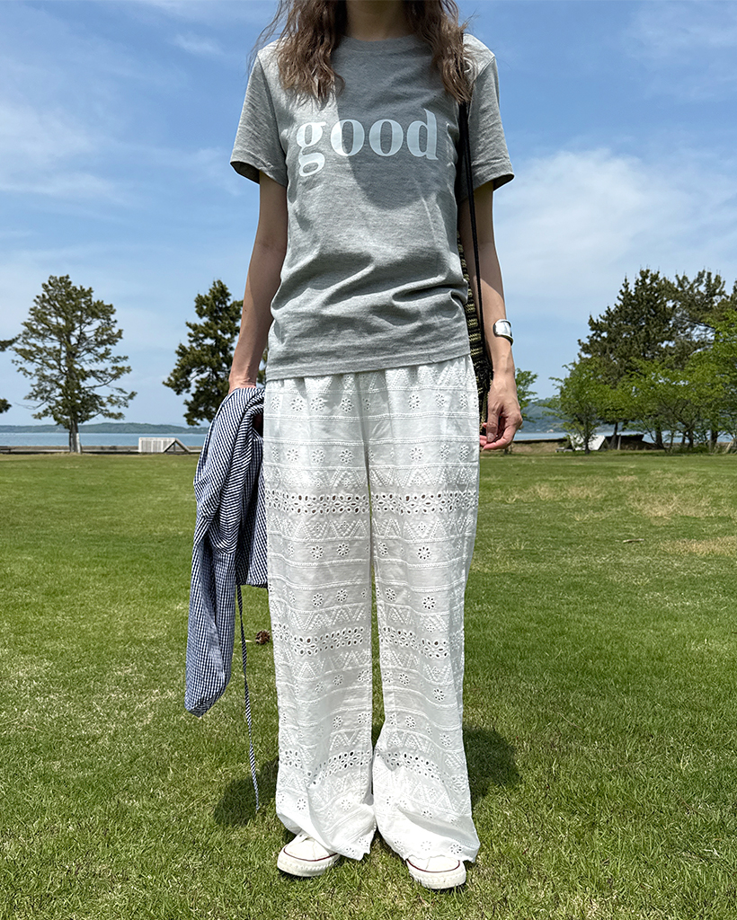 パターンパンチングパンツ