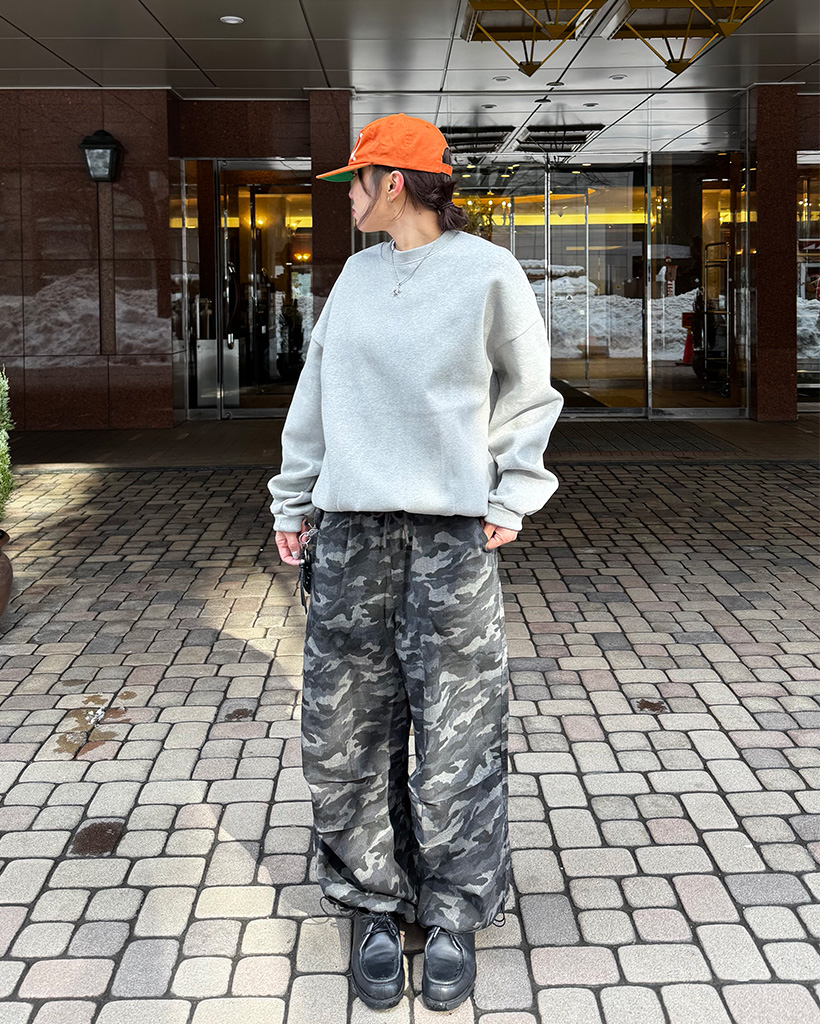 （ユニセックス）カモフラージュドローストリングパンツ