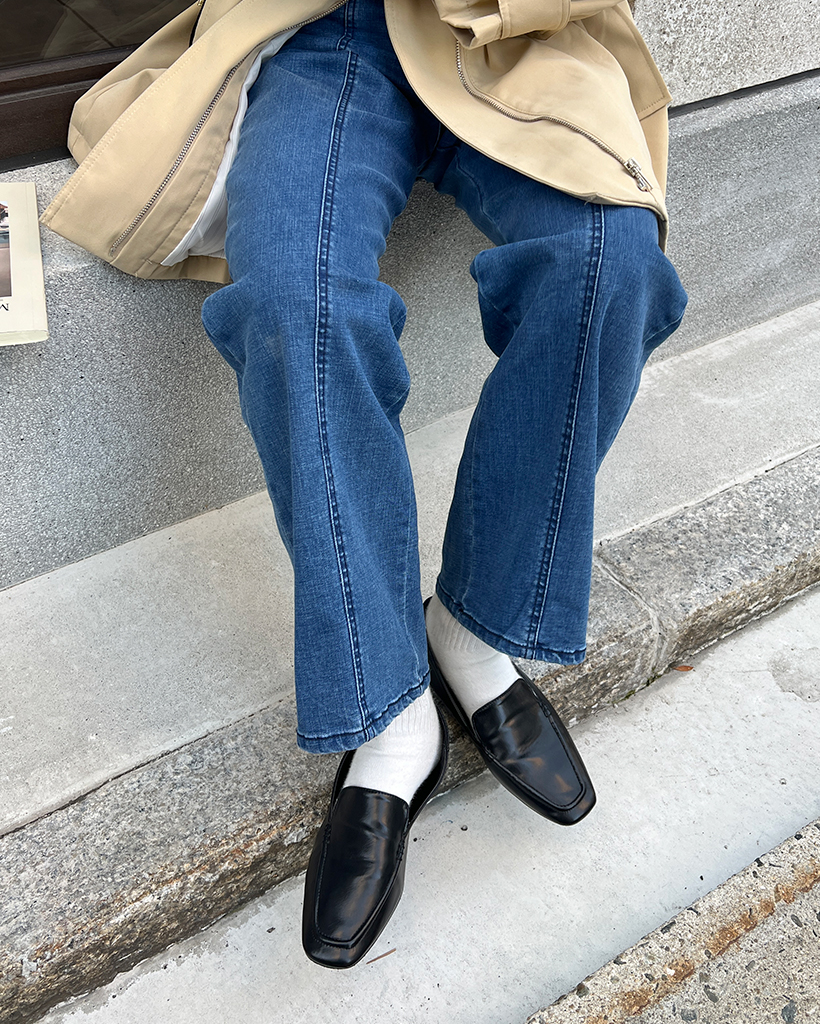 スクエアラインローファー