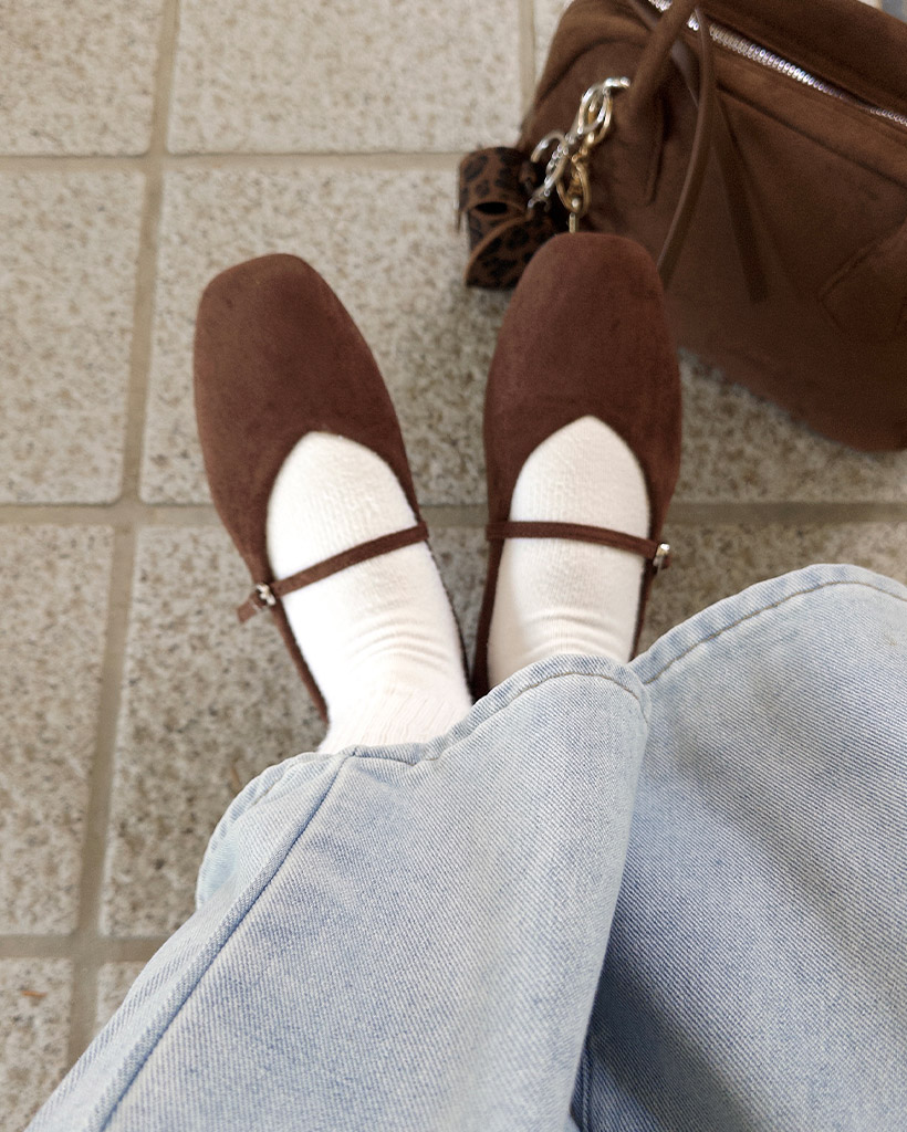 スエードベルトメリージェーン