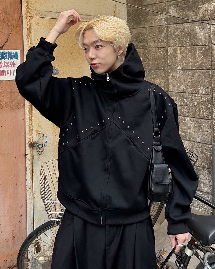 (ユニセックス)ルーズフィットスタッズポイントパーカー