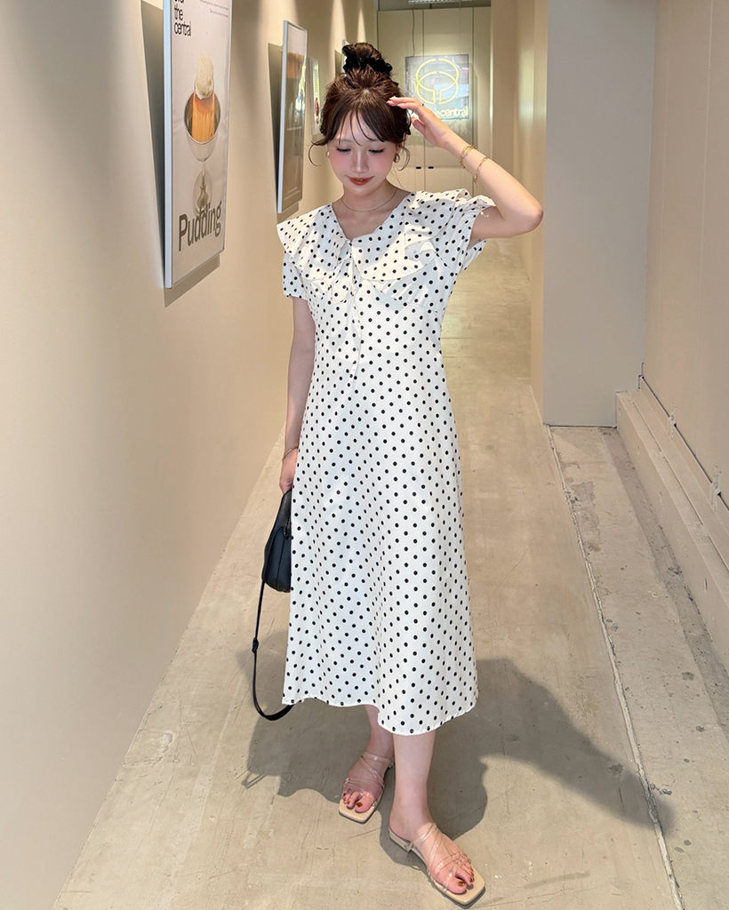 ラッフルドットロングワンピース