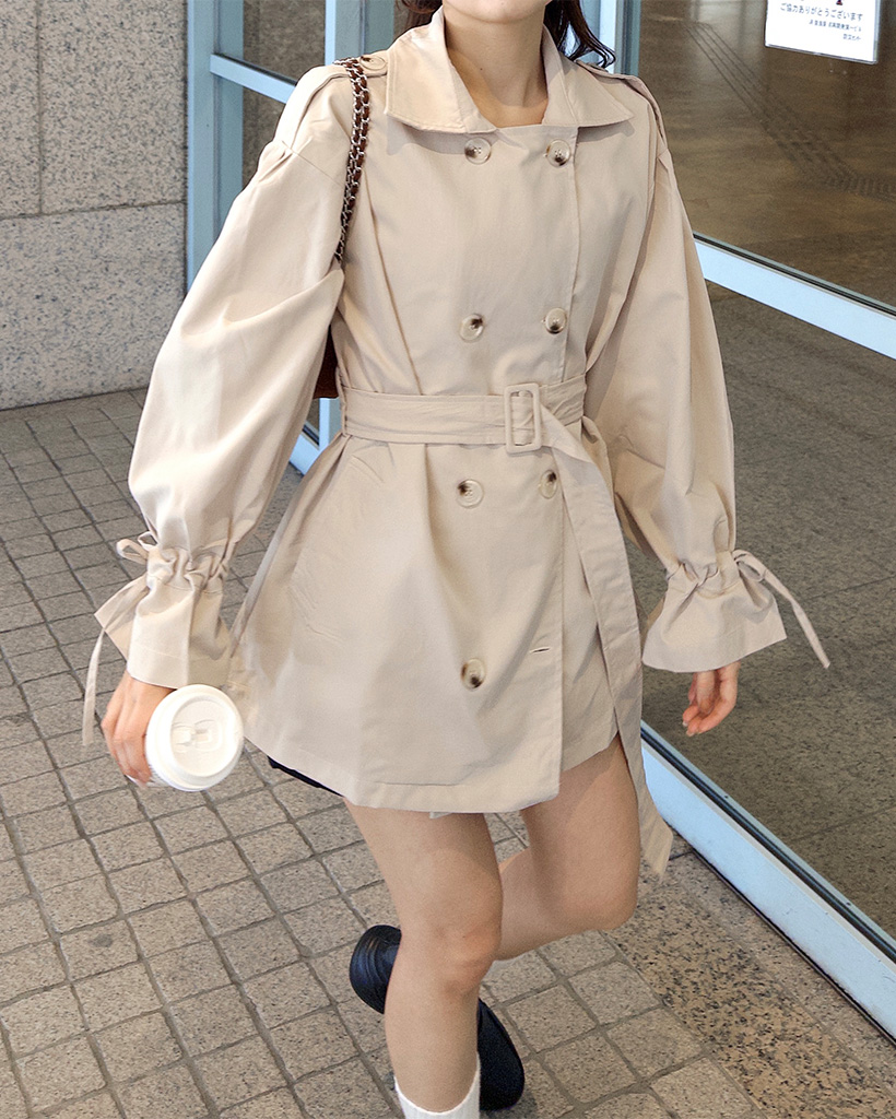 ダブルボタンハーフトレンチコート