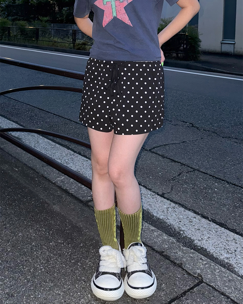 ドット柄ショートパンツ | ファッション通販サイト NUGU