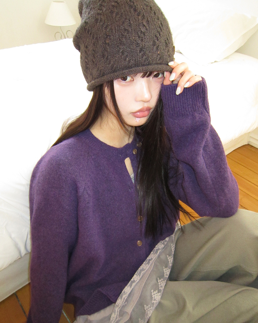 ウールラウンドネックツーボタンカーディガン