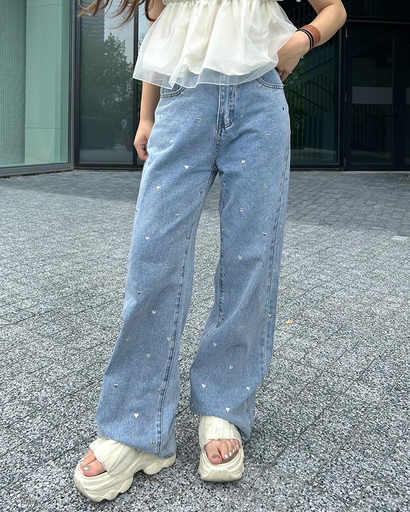 nugu Celume ハートスタッドルーズフィットデニム nugu Celume ハートスタッドルーズフィットデニム nugu Celume
