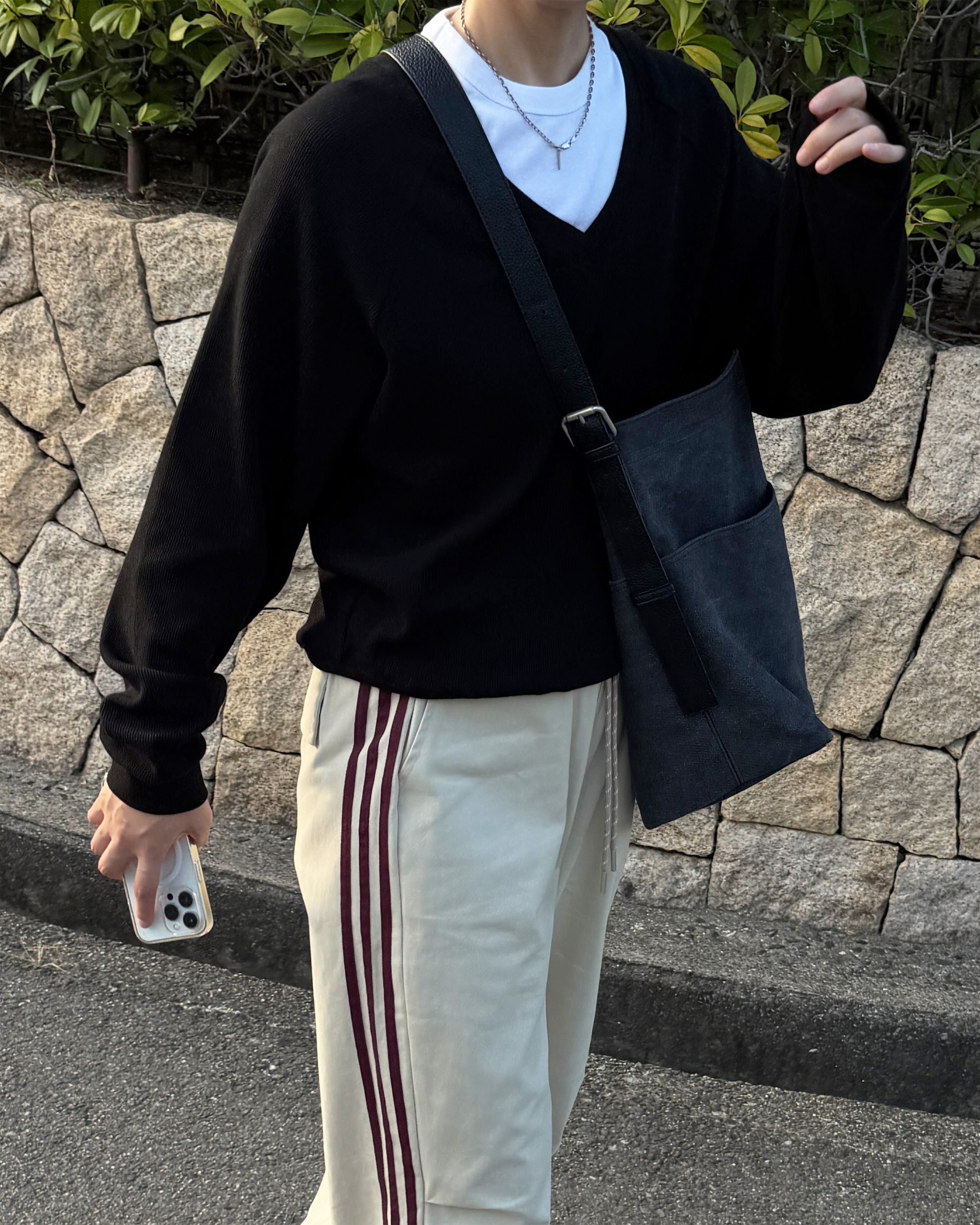 ワッフルVネックスウェットシャツ