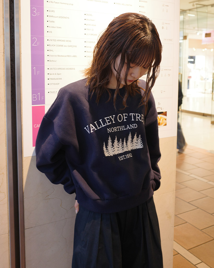 VOTクロップスウェットシャツ