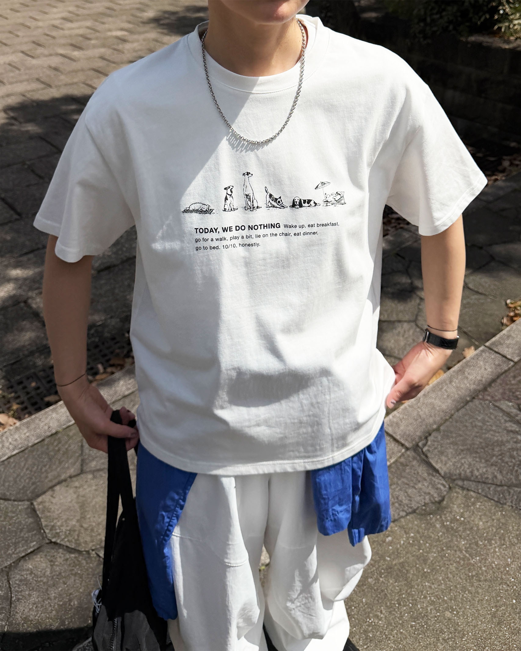 (ORIGINAL) ホリデードッググラフィックTシャツ