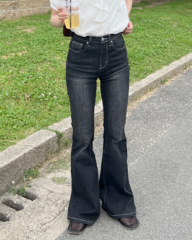 スリムブーツカットデニムパンツ | ファッション通販サイト NUGU