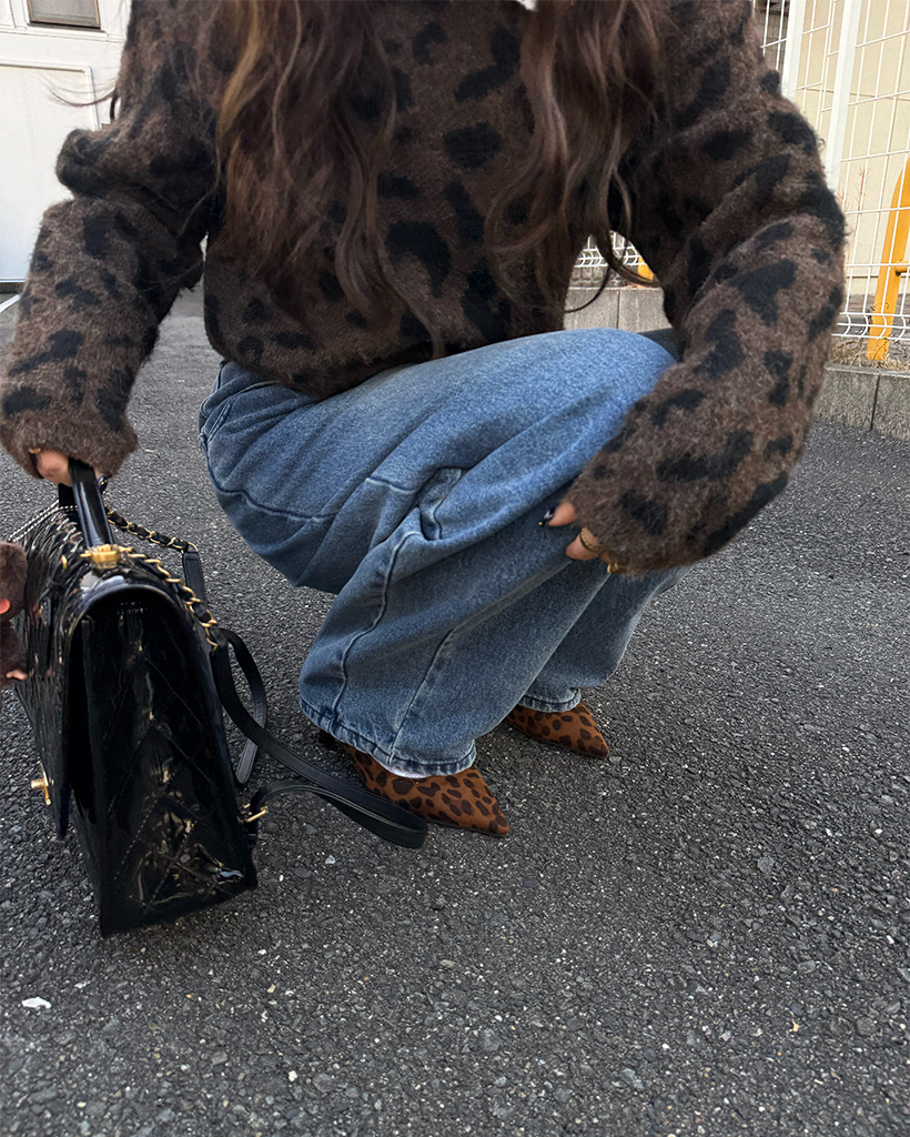 サイドオープンスティレットヒール