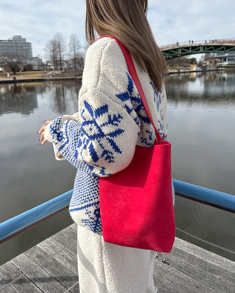 スエードショルダーバッグ