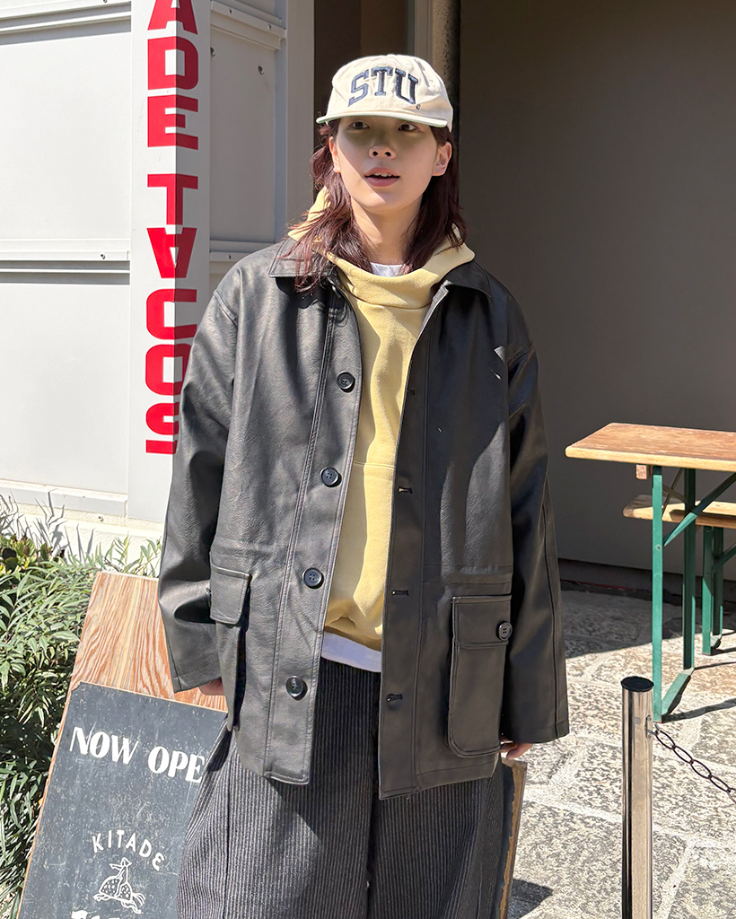 オーバーフィットレザージャケット