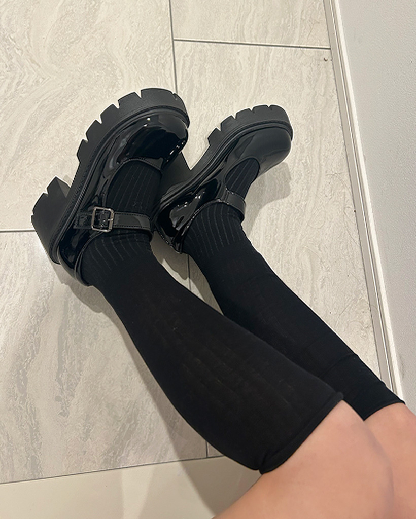 シースルーソックス