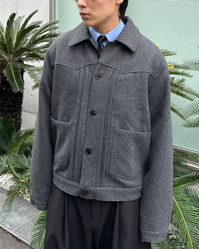 ピンタックウールジャケット