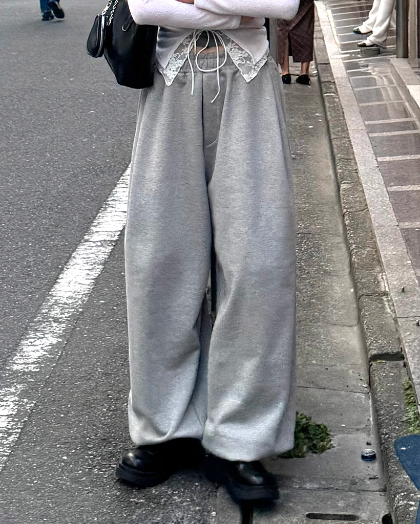 バルーンワイドスウェットパンツ