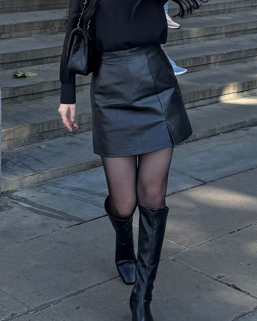 スリムなフェイクレザースカート | ファッション通販サイト NUGU