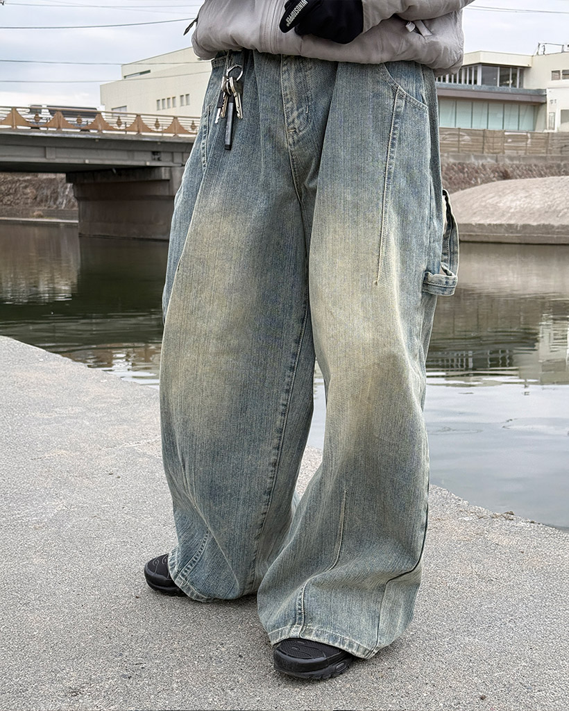 バルーンダーツデニムパンツ