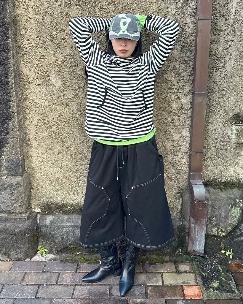 リベットワイドイージーバミューダパンツ