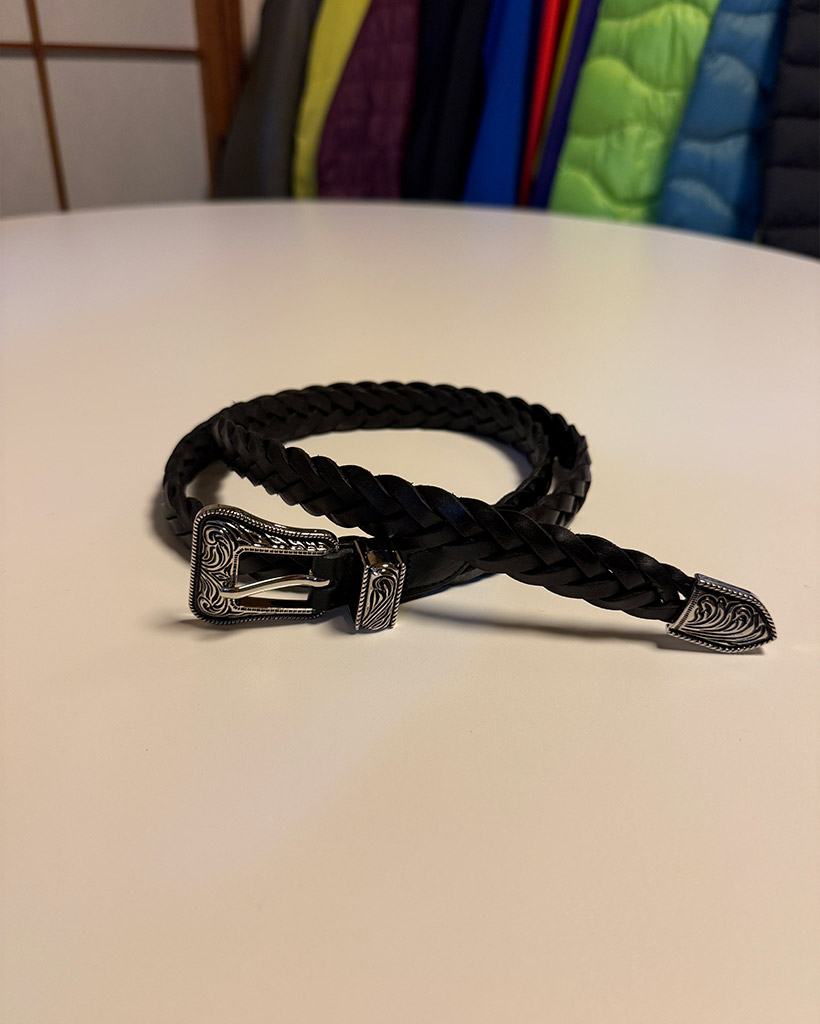 ウエスタンツイストレザーベルト