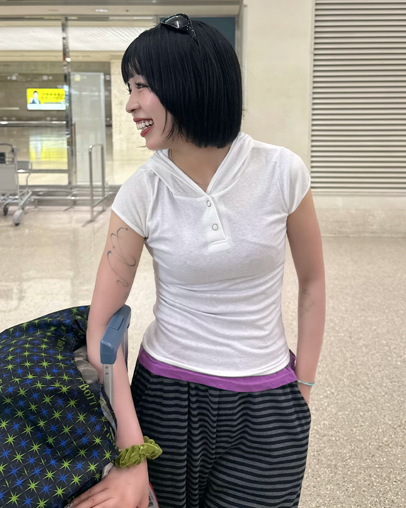 フードヘンリーネックキャップTシャツ