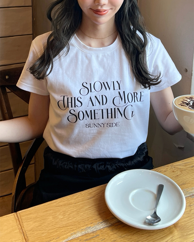 レタリングポイント半袖Tシャツ