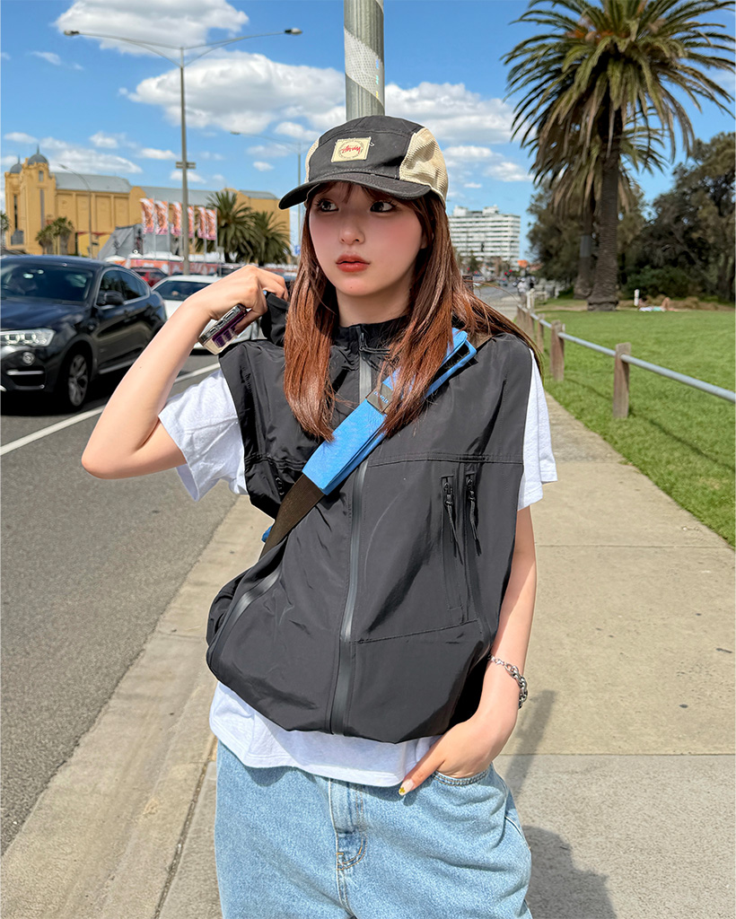 ダブルジップフードベスト