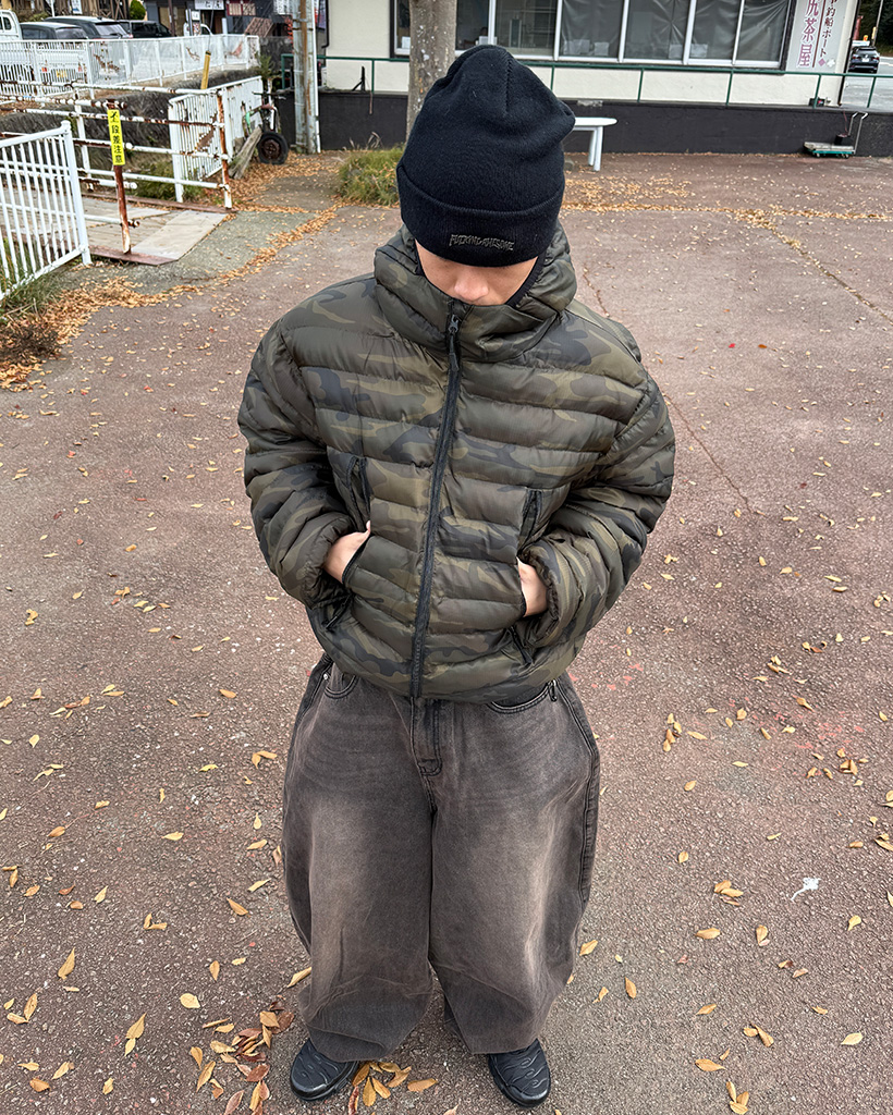 迷彩ダウンジャケット