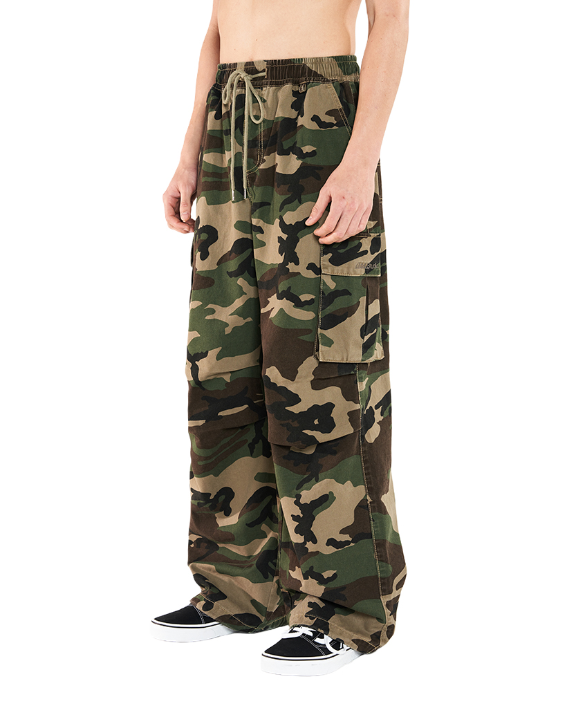 Parachute Washsing Cotton Wide Cargo Pants - camo