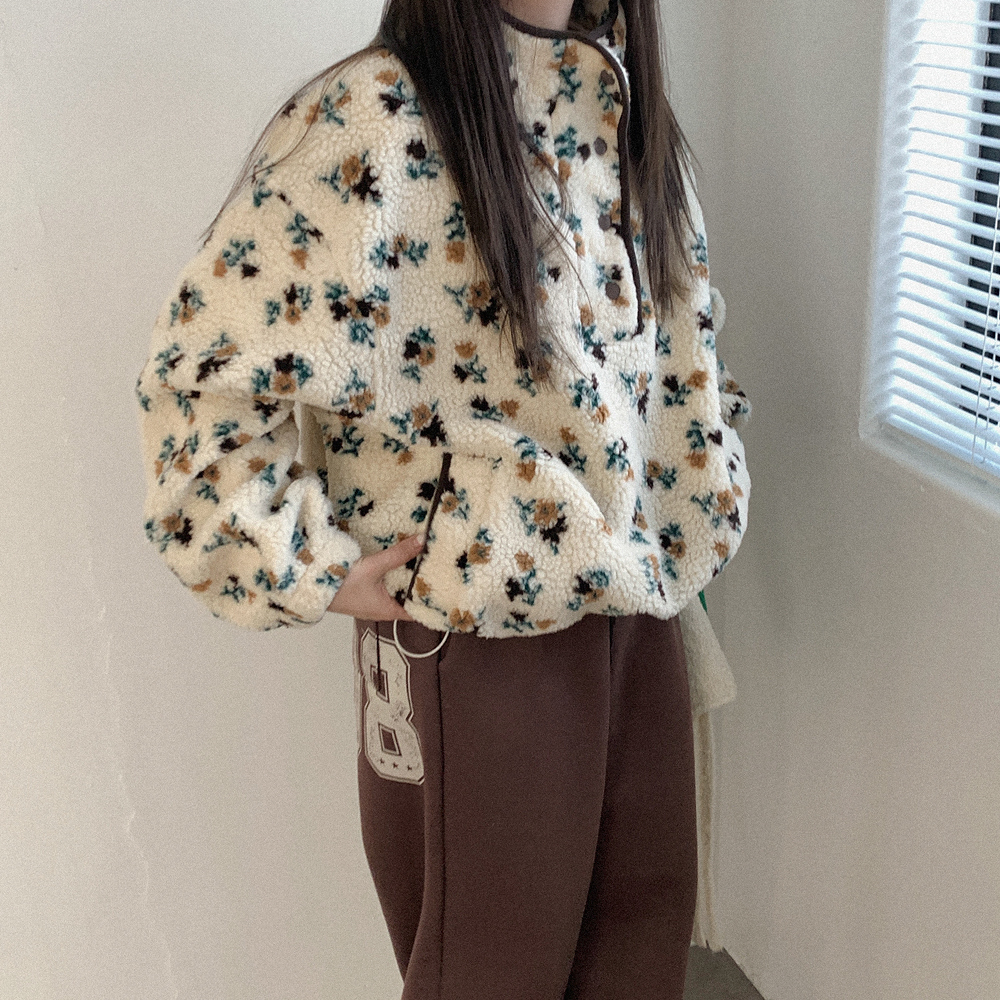 ボア フラワー ボタン スウェット